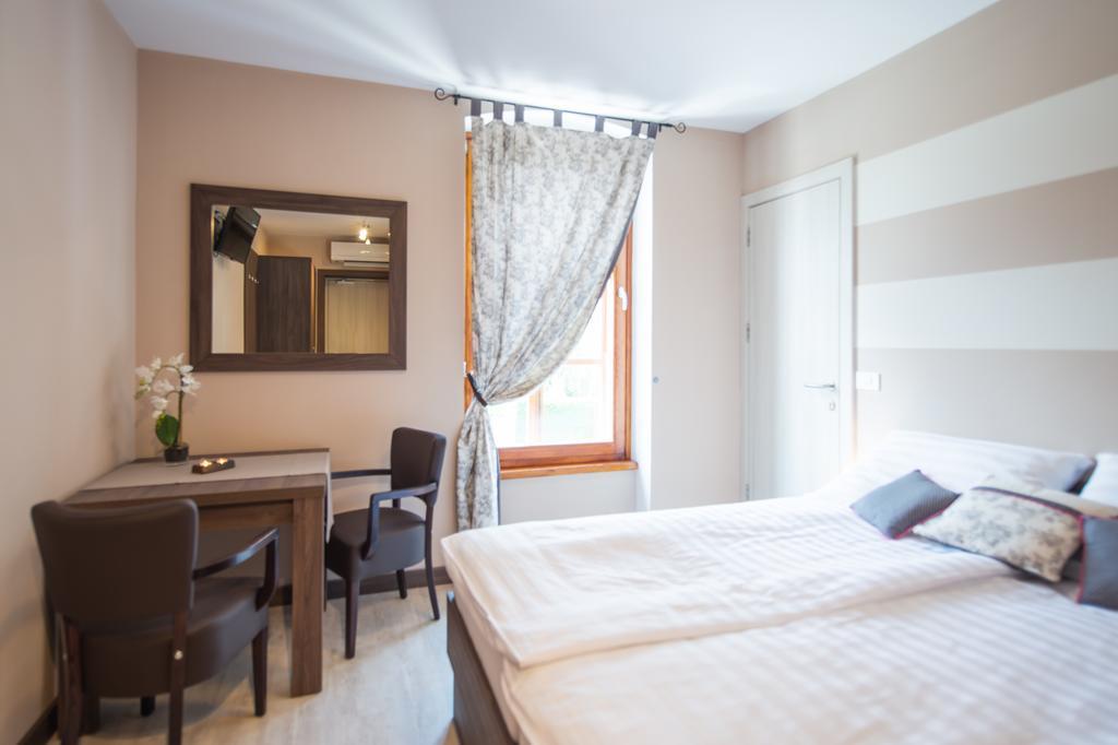 Hotel Pri Mostu Dolenjske Toplice Zimmer foto